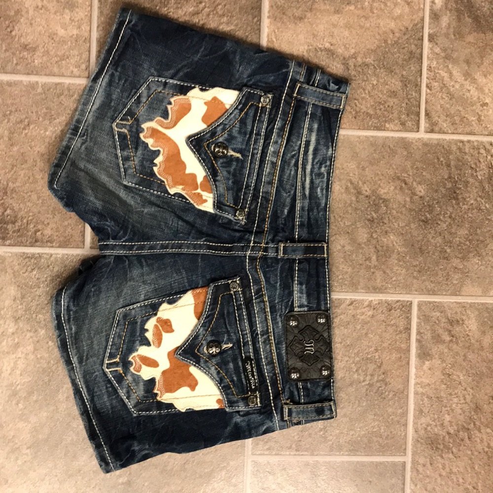 Miss Me Shorts.